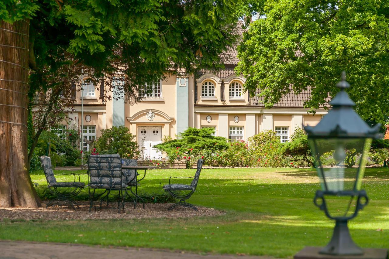 Hotel Gaestehaus Schloss Bothmer Schwarmstedt Exterior foto